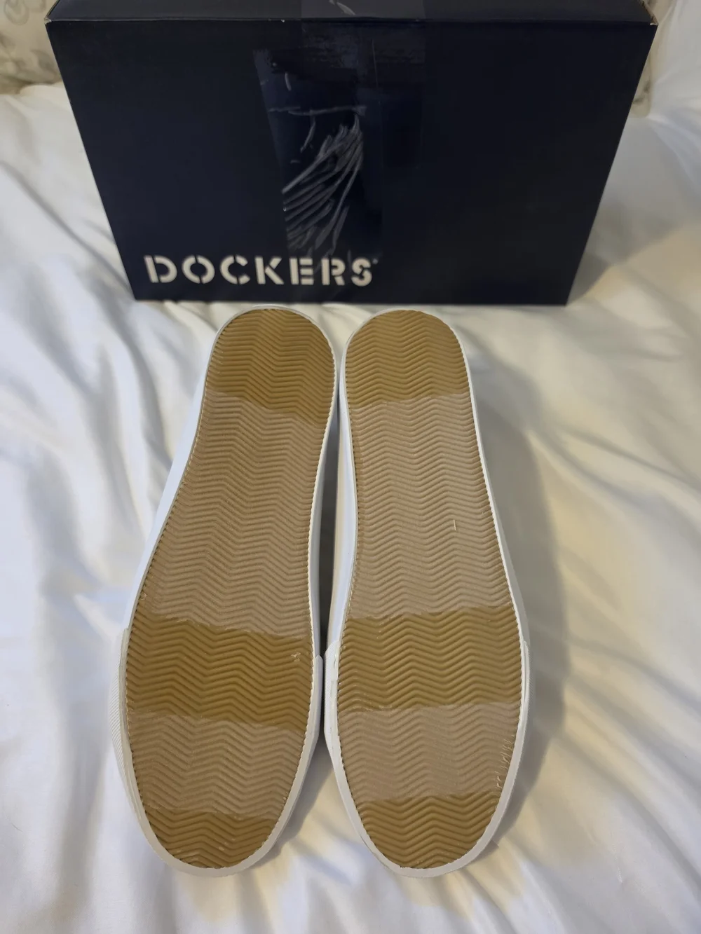 Dockers Men's White Canvas Low-Top Sneakers